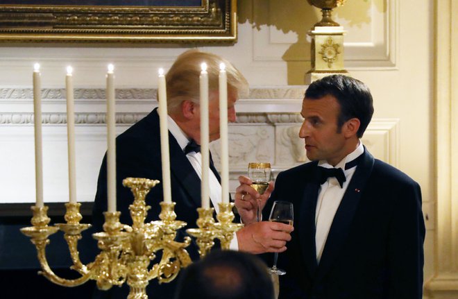 Donald Trump in Emmanuel Macron FOTO: Ludovic Marin/AFP
