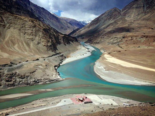 Himalaja zagotavlja vodo za četrtino ljudi na planetu.