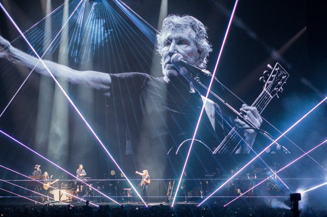 Roger Waters je navdušil 15 tisočglavo občinstvo. FOTO: Boris Podobnik