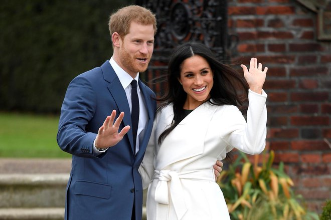 Čeprav je princ Harry &raquo;šele&laquo; šesti v vrsti za britanski prestol, pa je njegova poroka z Meghan Markle deležna velike pozornosti. FOTO: Reuters