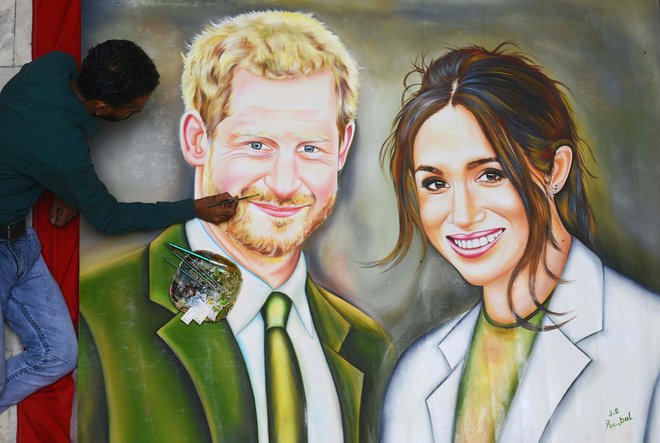 Za to, da so v reviji Forbes zvezo Harryja in Meghan poimenovali najbolj moderna kraljeva romanca, ima veliko zaslug nevestina identiteta in njeno ozadje. FOTO: AFP