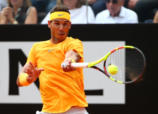 Tako kot lani je Rafael Nadal tudi letos na pesku pred Roland Garrosom izgubil le en dvoboj. Foto Reuters