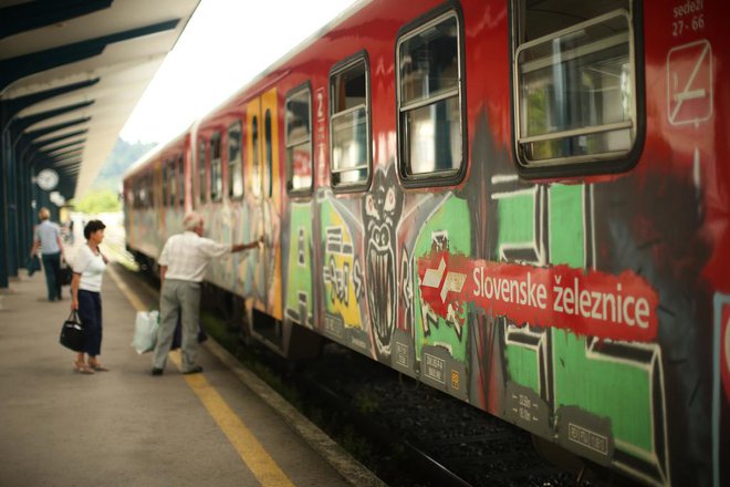 Za Slovenskimi železnicami je dobro prvo četrtletje. FOTO: Jure Eržen/Delo
