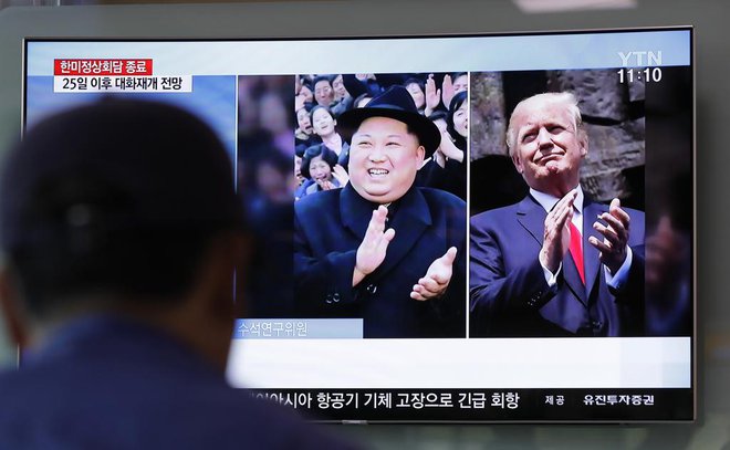 Srečanje Kim Džong Una in Donalda Trumpa je načrtovano za junij v Singapurju. FOTO: Lee Jin-man/AP