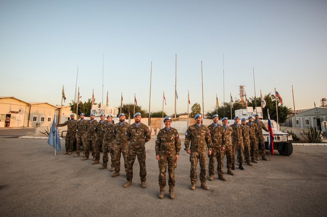 Pripadniki Slovenske vojske, ki sodelujejo v mirovni misiji ZN v Libanonu. FOTO: Ministrstvo za obrambo RS