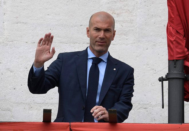 Zidane med sprejemom pri regionalni vladi v Madridu FOTO: AFP
