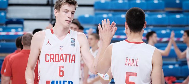 Luka Šamanić sodi med najobetavnejše evropske košarkarje. Foto&nbsp;KK Petrol Olimpija