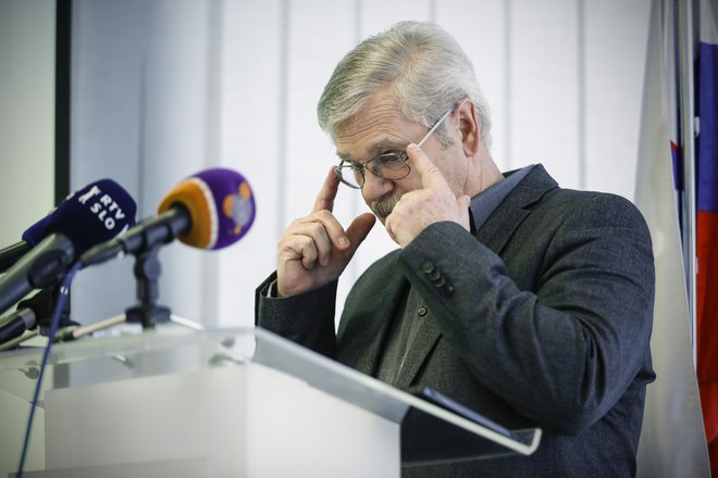 Boris Štefanec, predsednik KPK, ni pojasnil, na kakšni pravni podlagi je ožigosal poslance. FOTO: Uroš Hočevar/Delo