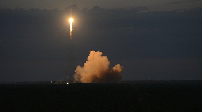 Sojuz je v nebo ponesel navigacijski satelit. FOTO: AP