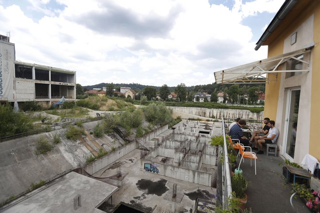 V oster boj za nakup Tobačne sta se podala srbski poslovnež Mladen Milanović in Vincenc Grabnar, nemški poslovnež slovenskih korenin. FOTO: Leon Vidic.