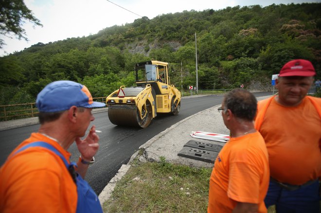 Med 6345 hrvaškimi delavci, ki so bili konec lanskega leta v Sloveniji, je bilo 4860 oz. 76,6 odstotka moških. FOTO: Jure Eržen