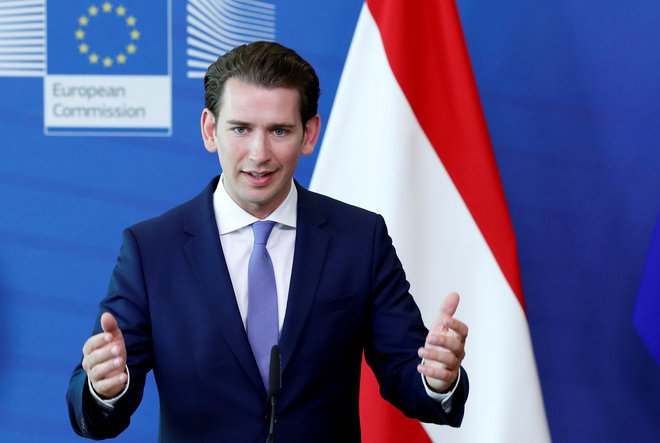 Avstrijski kancler Sebastian Kurz poudarja, da želi avstrijsko predsedstvo graditi mostove med severom in jugom ter vzhodom in zahodom. FOTO: Reuters