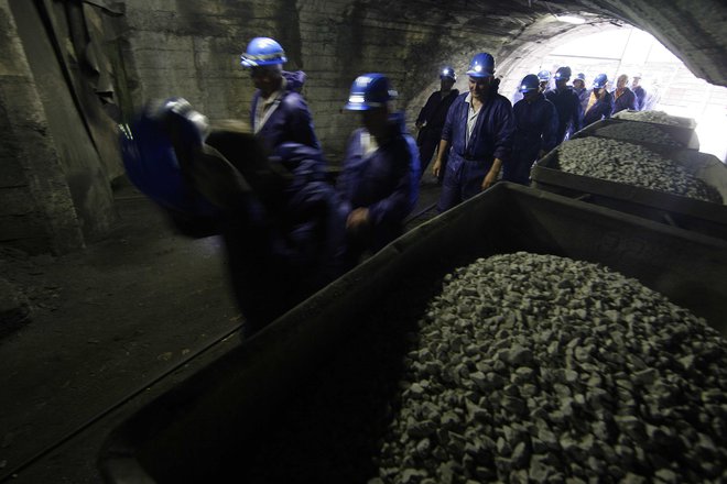 V slovenskih rudnikih je bilo sredi 90. let še več kot 3000 zaposlenih, zdaj jih je manj kot 30. FOTO: Mavric Pivk