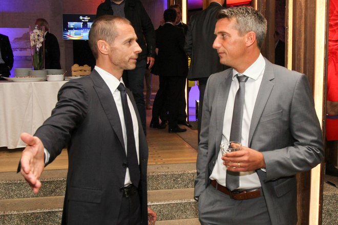 Milenko Ačimović (desno v pogovoru s predsednikom UEFA Aleksandrom Čeferinom) je v vlogi športnega direktorja NK Olimpija pokazal, da ima dober občutek za oceno in tudi za igralce. Foto: Marko Feist/Delo