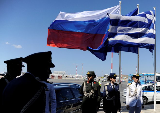 Grčija in Rusija sta napovedali vzajemni izgon diplomatov. FOTO: Michalis Karagiannis/Reuters