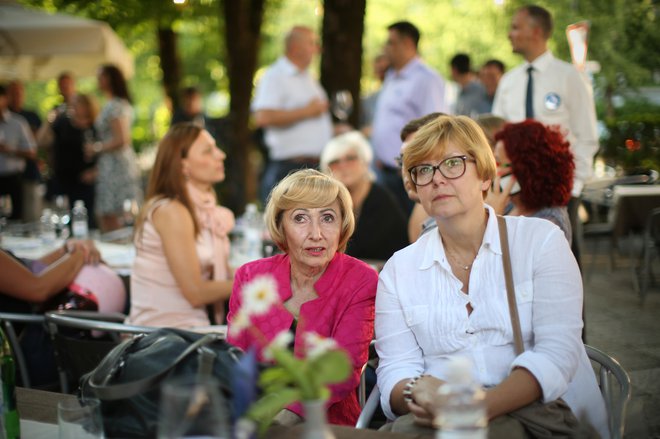 Milojka Kolar Celarc in vodja njenega kabineta Majda Hostnik. Foto Jure Eržen/Delo