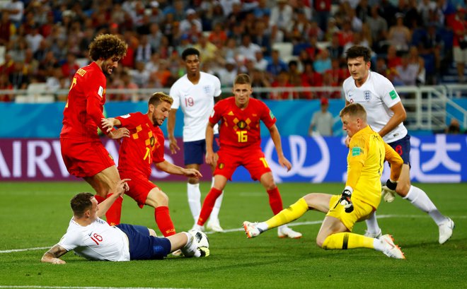 Belgijci in Angleži se bodo srečali drugič v 16 dneh, danes je vložek vendarle večji kot na zadnji tekmi skupinskega dela. FOTO: Reuters