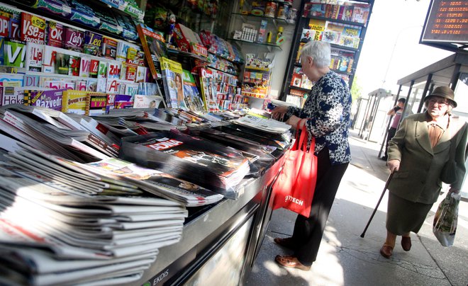 Kaj bo prinesla združitev Dnevnika in Večera za prodajo njunih edicij?&nbsp;FOTO: Roman Šipić/Delo
