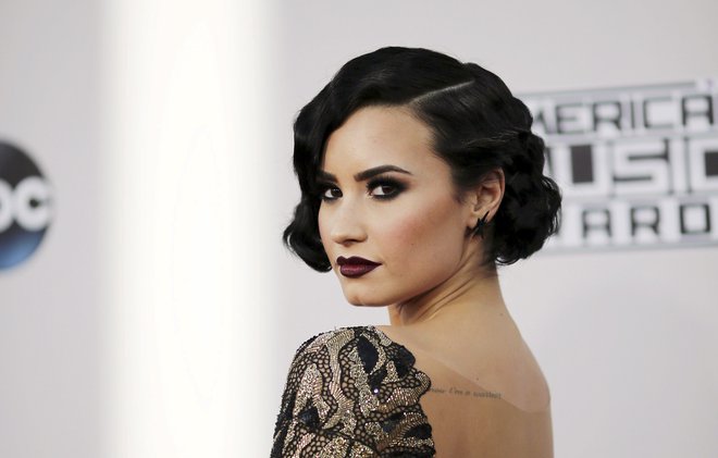 Ameriška pevka Demi Lovato se je z mamili prvič srečala že kot najstnica, ko je pri komaj 17 letih poskusila kokain. FOTO: David Mcnew/Reuters