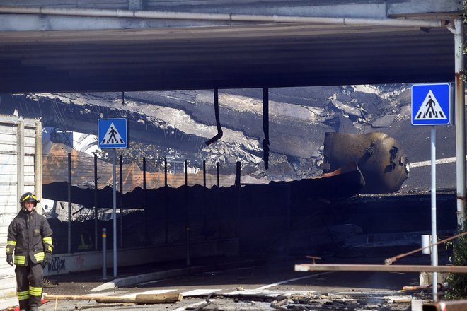 Zvok eksplozij je bil tako silovit, da so ga slišali v polovici Bologne. FOTO: Afp