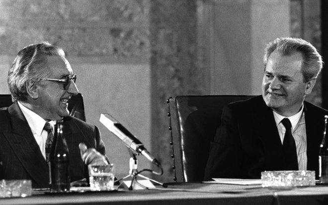 Petindvajsetega marca 1991 sta se Tuđman in Milošević sestala v lovski rezidenci jugoslovanskih vladarjev v Karađorđevu. FOTO: Reuters