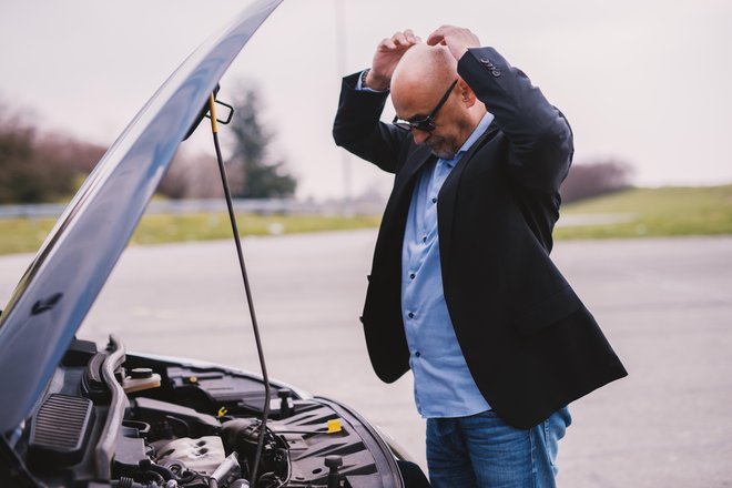 Lastniki avtomobilov v Nemčiji imajo pripombe na premijske avtomobile, a jih kljub temu ne bi zamenjali. FOTO: Shutterstock