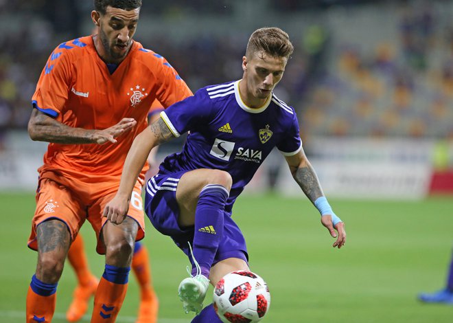 Luka Zahović in soigralci nikakor niso našli prave tarče. FOTO: Tadej Regent/Delo