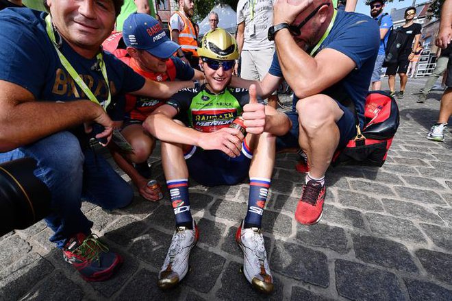 Matej Mohorič je zadržal pet sekund naskoka. FOTO: Cycling News