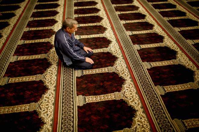 »To je obdobje medsebojnega odpuščanja, v katerem se poskušamo izogniti slabim navadam ter izboljšati duhovno stanje.« FOTO: Dado Ruvić / Reuters