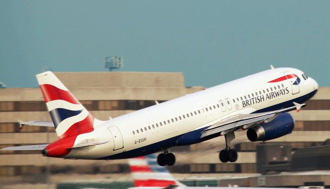 Letalski družbi Air France in British Airways sta sporočili, da bosta septembra ukinili letalsko povezavo s Teheranom. FOTO: Reuters