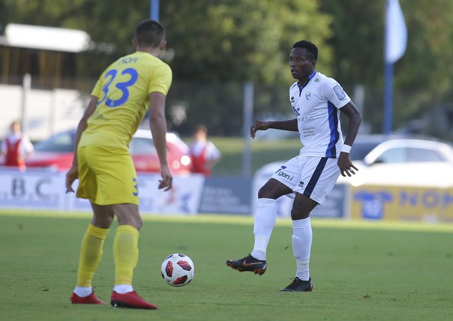 Bede Osuji je podal pri drugem golu. FOTO: Jože Suhadolnik/Delo