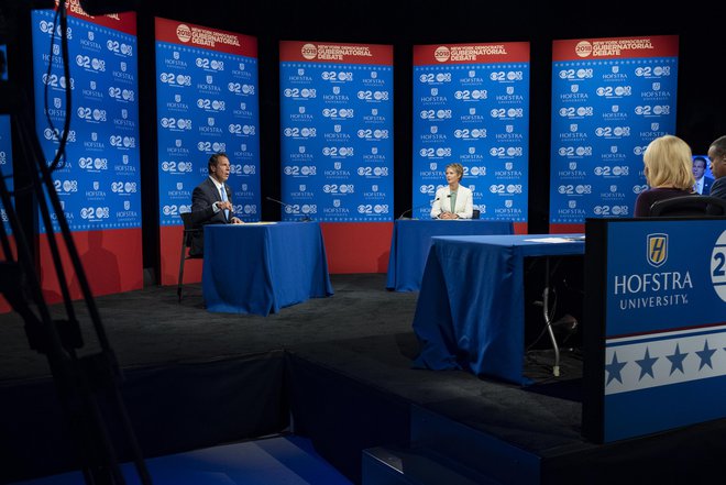 Newyorški guverner Andrew Cuomo bi jeseni rad tretji mandat, Cynthia Nixon pa je sklenila, da bo namesto igranja političark sama postala ena od njih. FOTO: AP