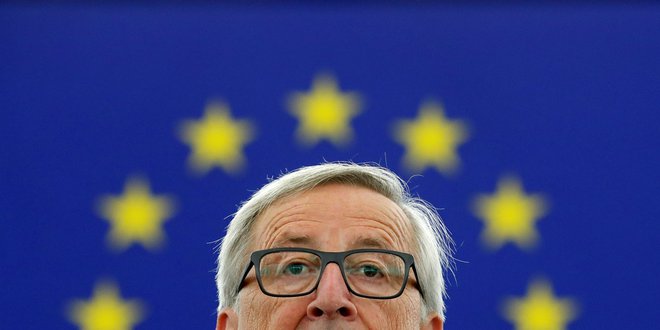 Jean-Claude Juncker meni, da je voljo ljudi treba upoštevati. FOTO: Christian Hartmann/Reuters