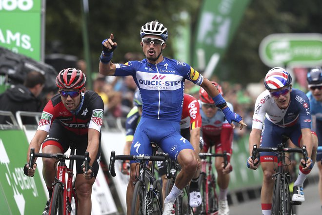 Julian Alaphilippe je očitno zadržal odlično formo s Toura. FOTO: AP