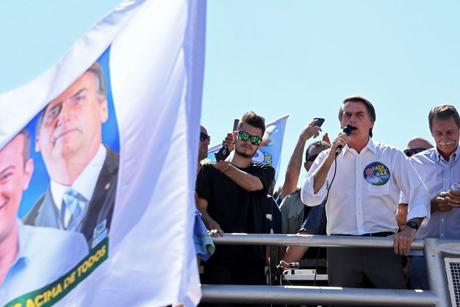 Bolsonaro je v preteklosti poveličeval avtoritarne režime. FOTO: Evaristo Sa/AFP