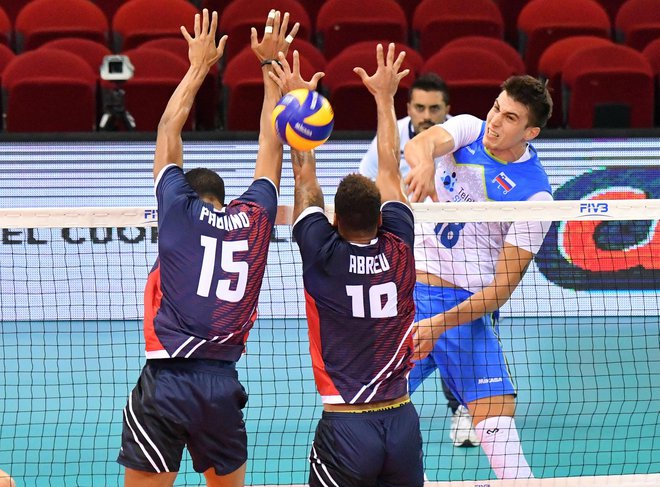 Klemen Čebulj je prispeval 12 točk, štiri z asi. FOTO: FIVB