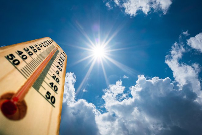 Glede na dolgoletno povprečje so sedanje temperature nadpovprečno visoke. FOTO: Guliver/Getty Images/Istockphoto