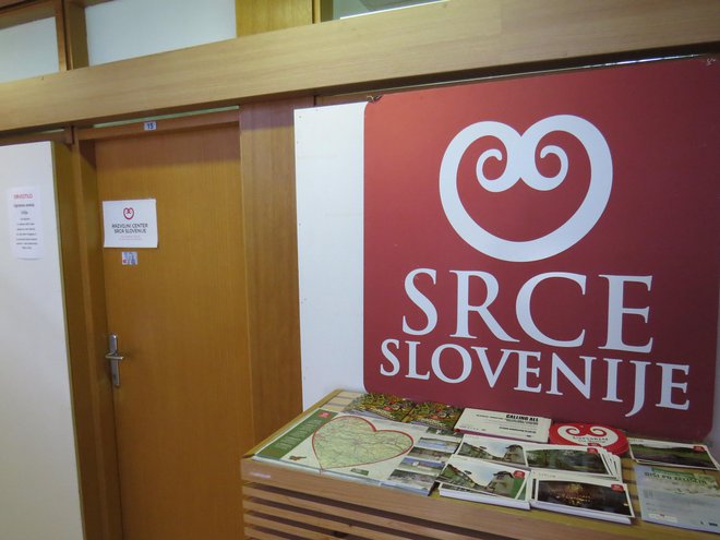 Vhod v finančno sesuto občinsko podjetje Razvojni center Srca Slovenije. FOTO: Bojan Rajšek