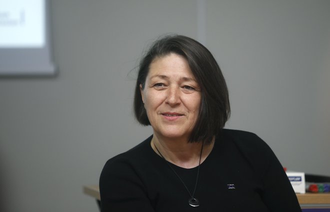 Violeta Bulc meni, da za razpravo o dokumentu še ni prepozno. FOTO: Blaz Samec/Delo