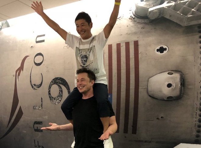 Jusaku Maezava in Elon Musk FOTO: Twitter/@elonmusk