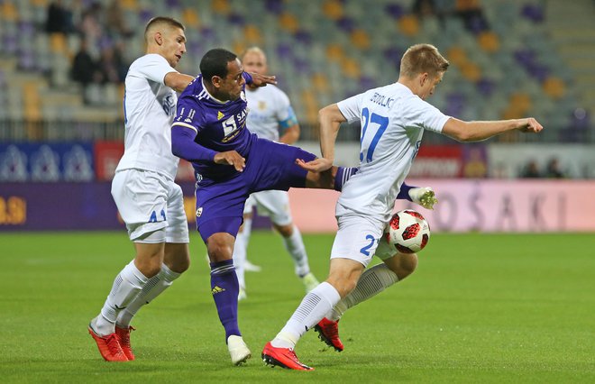 Marcos Tavares ostaja strelec najhitrejšega gola v zgodovini 1. SNL. FOTO: Tadej Regent/Delo