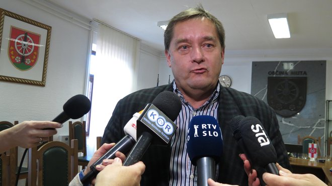Mutski župan Mirko Vošner se bo na jesenskih volitvah potegoval še za en mandat. Zanj si bo prizadeval tudi Darko Sahornik. FOTO: Mateja Kotnik