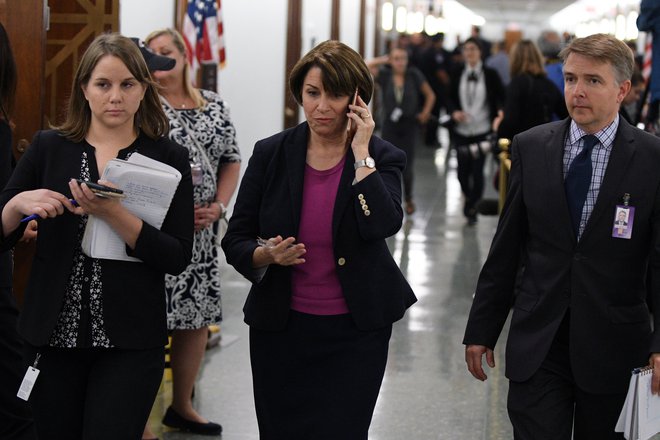 Senatorka je Bretta Kavanaugha vprašala, ali se je kdaj tako napil, da se je onesvestil. FOTO: Reuters