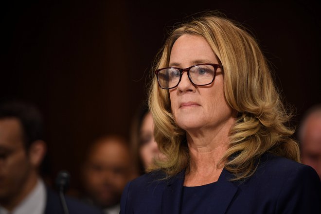 Christine Blasey Ford je prejšnji teden pričala pred preiskovalnim odborom. FOTO: Reuters