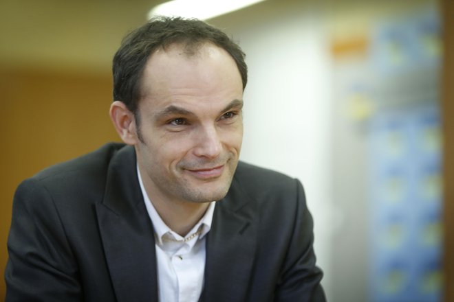 Anže Logar zadnjih pet let vodi ljubljanski odbor SDS, sicer pa je poslanec in predsednik sveta SDS. FOTO: Leon Vidic