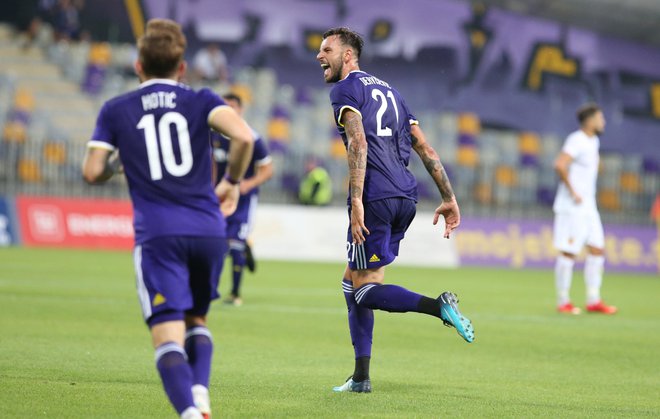Amir Dervišević je devetim podajam v sezoni dodal tretji gol. FOTO: Tadej Regent/Delo