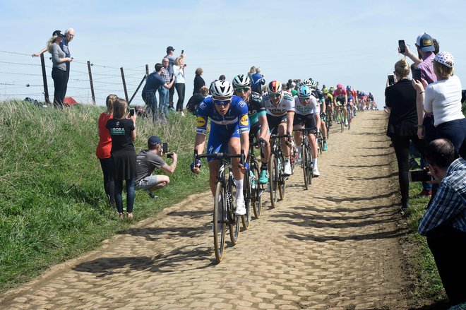 QuickStep je strah in trepet ne le na klasikah, temveč na praktično vsaki dirki, kjer se njihovi kolesarji pojavijo na štartu. FOTO: AFP