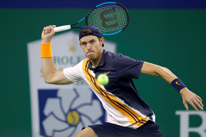 Nicolas Jarry je v dvoboju s šestim igralcem sveta Marinom Čilićem rešil dve zaključni žogici. FOTO: Reuters/Aly Song