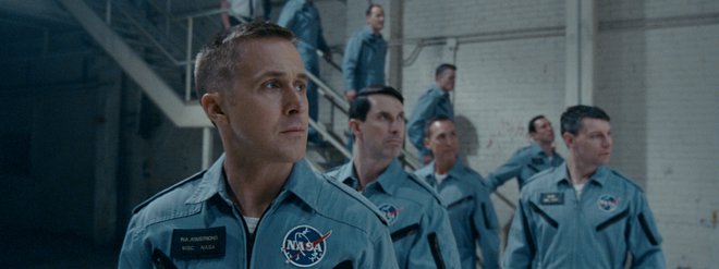 Ryan Gosling kot Neil Armstrong v filmu <em>Prvi človek.</em><br />
FOTO: promocijsko gradivo