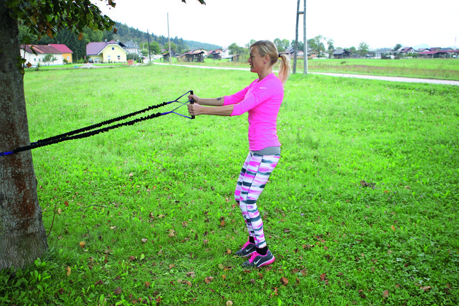 Kakšen elastičen trak je primeren? FOTO: Arhiv Polet/Delo
